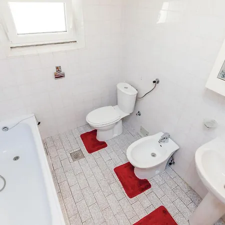 1 Bedroom In * Dramalj