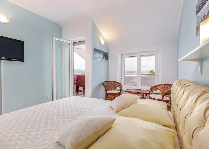 شقة 1 Bedroom In *